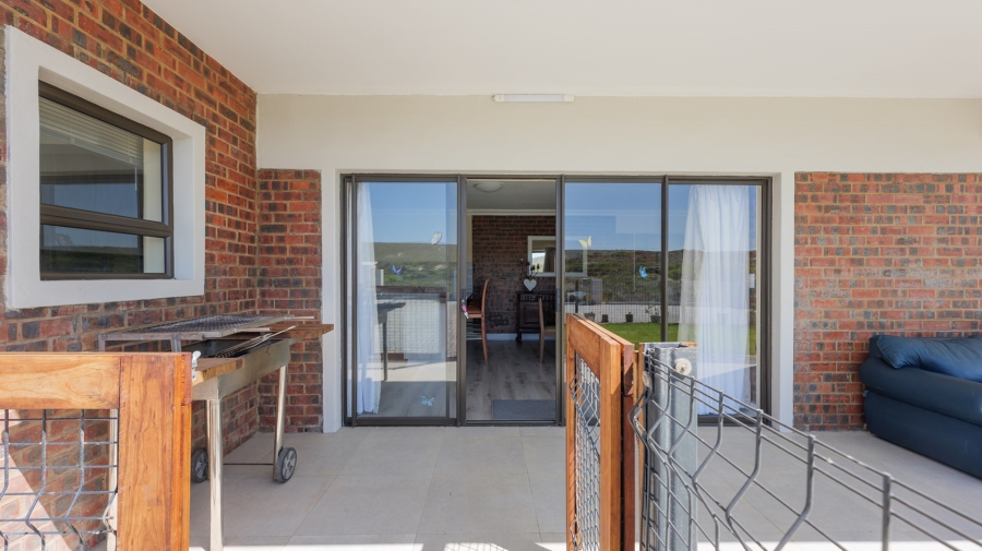 To Let 3 Bedroom Property for Rent in Agulhas Western Cape